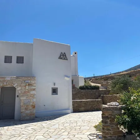 Luxurious Oasis In Paros